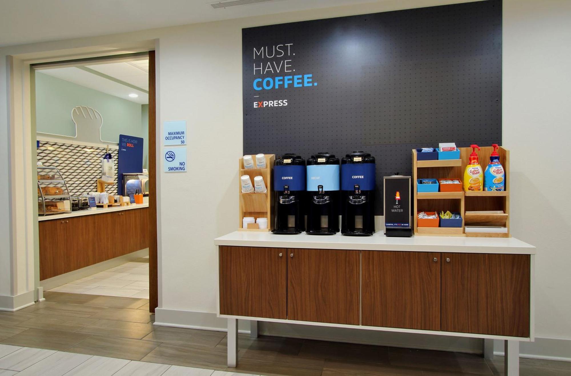 Holiday Inn Express & Suites Terrace By Ihg Exteriér fotografie